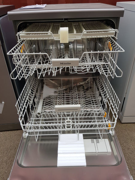 Miele g4203sc deals freestanding dishwasher