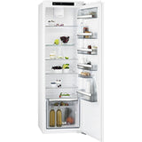 AEG SKB818F1DC In-column Integrated Fridge